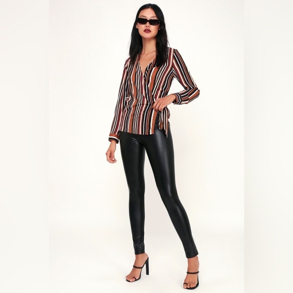 LuLu’s McKenna Brown Multi Striped Long Sleeve Wrap Top size Small